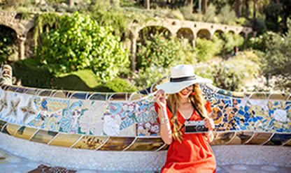 Viajes a MINIPAQUETE MADRID 2025 en español | Agencia de Viajes Festival