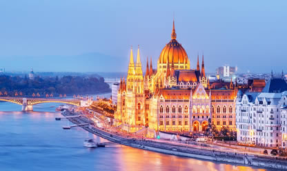 Viajes a BERLÍN, PRAGA, BUDAPEST Y POLONIA 2025 en español | Agencia de Viajes Festival